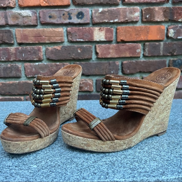TORY BURCH 10.5 tan suede beaded wedge sandal - Picture 9 of 14